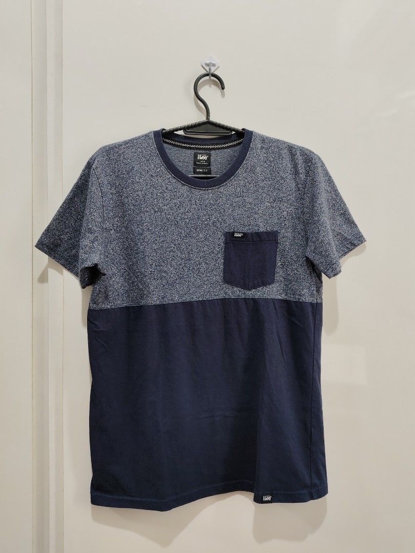 Mr. Lee Semi Fit T-Shirt (Category: Tshirts & Polo Shirts ) located in Quezon City. Submitted by cateskloset (Listing ID 1432958975, Image 2). Description: Blue ​Mr. Lee ​Semi fit shirt ​Size: M (Men's sizing) ​Chest: 18.5 in ​Length: 26.5 in.