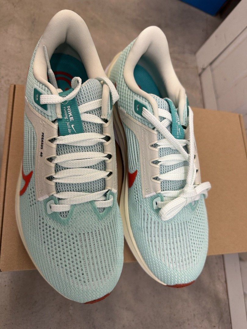 Nike Air Zoom Pegasus 40 (Category: Sneakers) located in San Pablo. Submitted by mallowclouds (Listing ID 1432922762, Image 2). Description: US 9, UK 6.5, EUR 40.5, 26 cm •good as new • rfs: not used as much • no box na!! sorry ☹ 🏷️ nike, nike running shoes, nike running, nike pegasus.