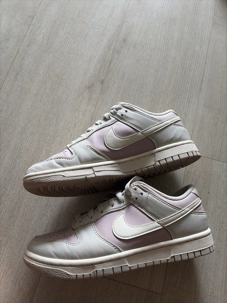 Nike low dunk (Category: Sneakers) located in Singapore. Submitted by jocs89 (Listing ID 1432809708, Image 2). Description: Size eur37.5 Nego until let go .
