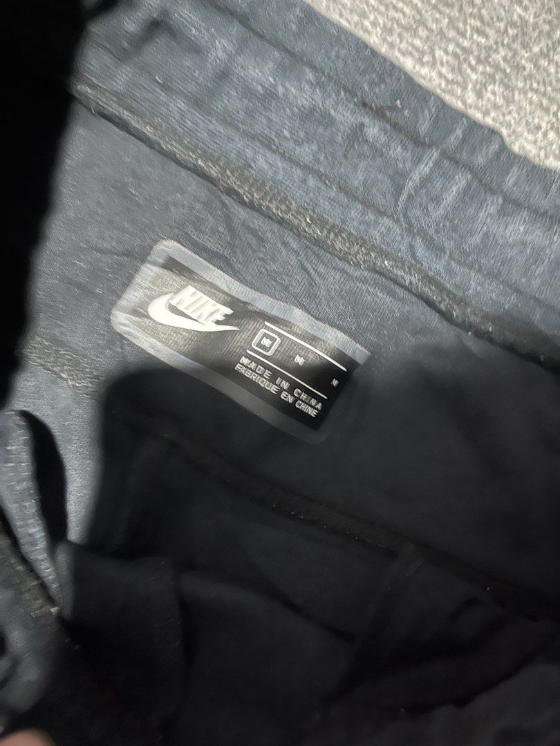 Nike techfleece (Category: Joggers) located in Manila. Submitted by ketchidrip.ph (Listing ID 1432957626, Image 3). Description: Nike Techfleece Excellent Condition Size: M on tag Dimes: 28-32x34.5 500 + sf.