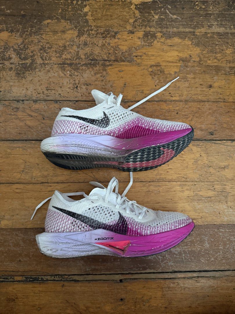 Nike Zoom X Vaporfly Next% 3 (Category: Sneakers) located in Quezon City. Submitted by barbatoslupusrex (Listing ID 1432797161, Image 2). Description: Womens US 7 White/Black-Vivid Purple colorway Complete with box.