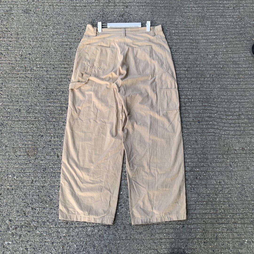 Pelle Pelle Khaki Pants (Category: Jeans) located in Mandaue City. Submitted by hannahitems (Listing ID 1432972069, Image 1). Description: Pelle pelle Carpenter Pants Size 34 41 length 10 leg hole Excellent -850.