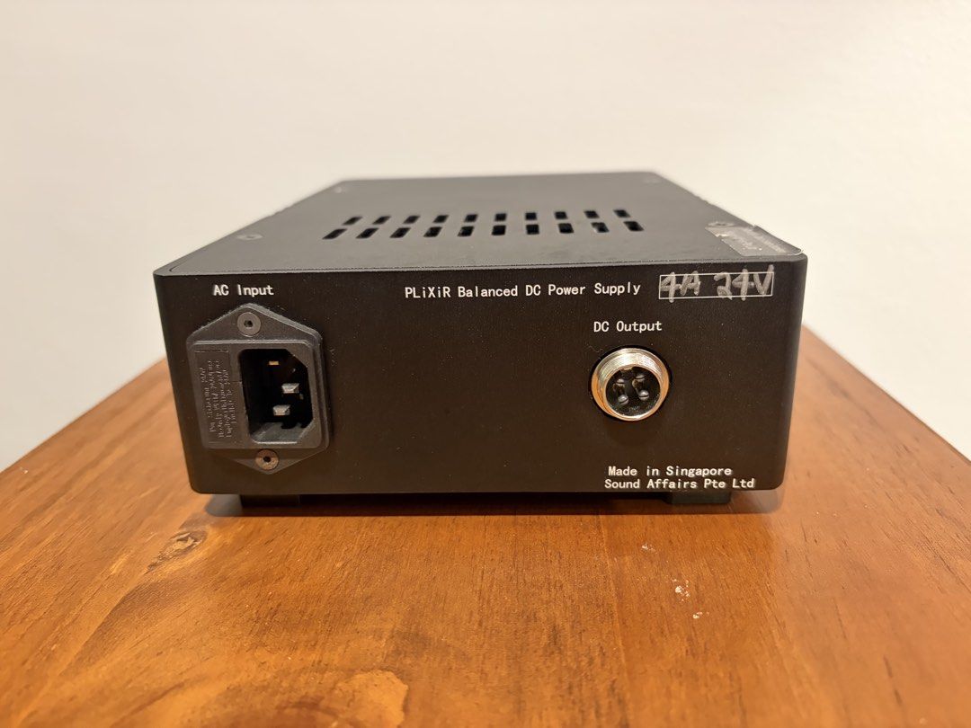 Plixir Balanced DC Power Supply446298711822837761