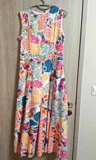 (Category: ) located in . Submitted by fashionistatrove (Listing ID 1432915472, Image 1). Description: .