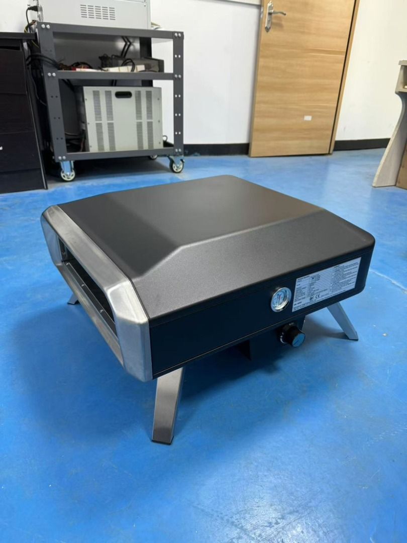 Rotating Pizza Gas Oven (Category: Ovens & Toasters) located in Quezon City. Submitted by trustrade86136 (Listing ID 1432852391, Image 3). Description: Rotating Pizza Gas Oven – perfect for evenly baked pizzas! 🍕🔥 (202604-231) 🛍️ Product Details: • 16-inch capacity • LPG gas type • Rotating stone for even cooking 💰 Price: • 21,462.00 (2 pcs) 📦 MOQ: 2 pcs 📌 Pre-order basis only Message us now to reserve! 💌.
