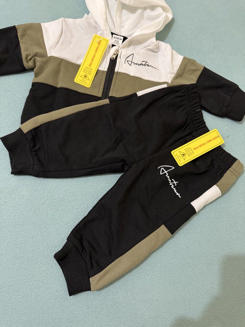 SHEIN | Shein kids 3-6 Months (Category: Babies & Kids Fashion) located in Caloocan City. Submitted by danthrift (Listing ID 1432926869, Image 2). Description: Brandnew with pouch 3-6 Months for boy Terno na po .
