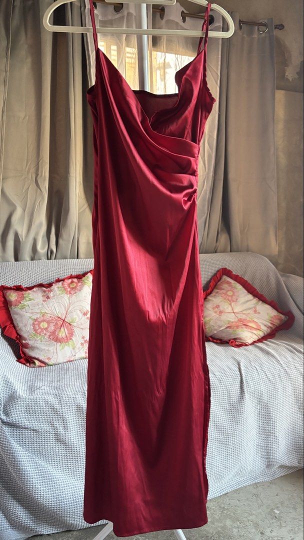 SHEIN Red Satin Dress (Category: Dresses) located in Taguig. Submitted by bncxx (Listing ID 1432879188, Image 2). Description: Like New Used once only RFS: Hindi nagagamit sayang lang if nakatago Size: Small Bought this for 500 .