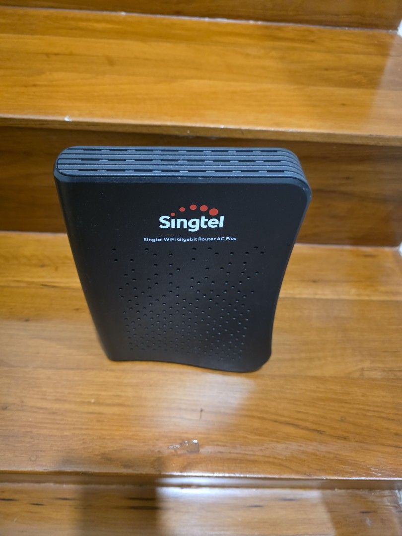 Singtel WiFi Optical Router AC Plus458713707483637760