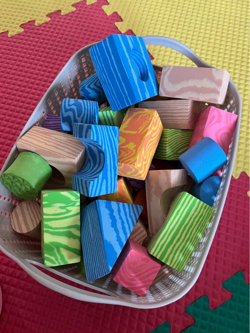Soft blocks for infants or toddler (Category: Infant Playtime) located in Quezon City. Submitted by muffet9 (Listing ID 1432875467, Image 1). Description: Soft foam building blocks Clean and barely used.
