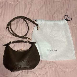 (Category: ) located in . Submitted by zua____ (Listing ID 1432814608, Image 1). Description: .