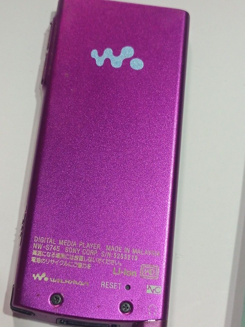 Sony NW-S745 Digital Media Player (Category: Portable Music Players) located in Manila. Submitted by kb_kg (Listing ID 1432812591, Image 3). Description: 🎧 Sony Walkman NW-S745 ✨ Inclusions: • Cable charger • Free case (Stitch character) – may sira pero pwede pa gamitin ✨ Condition: • Tested and 100% working ✅ • All buttons (including volume) smooth • Earphone jack OK • Long battery life 🔋 (matagal malowbat) 🇯🇵 Japan Unit: • Originally Japane