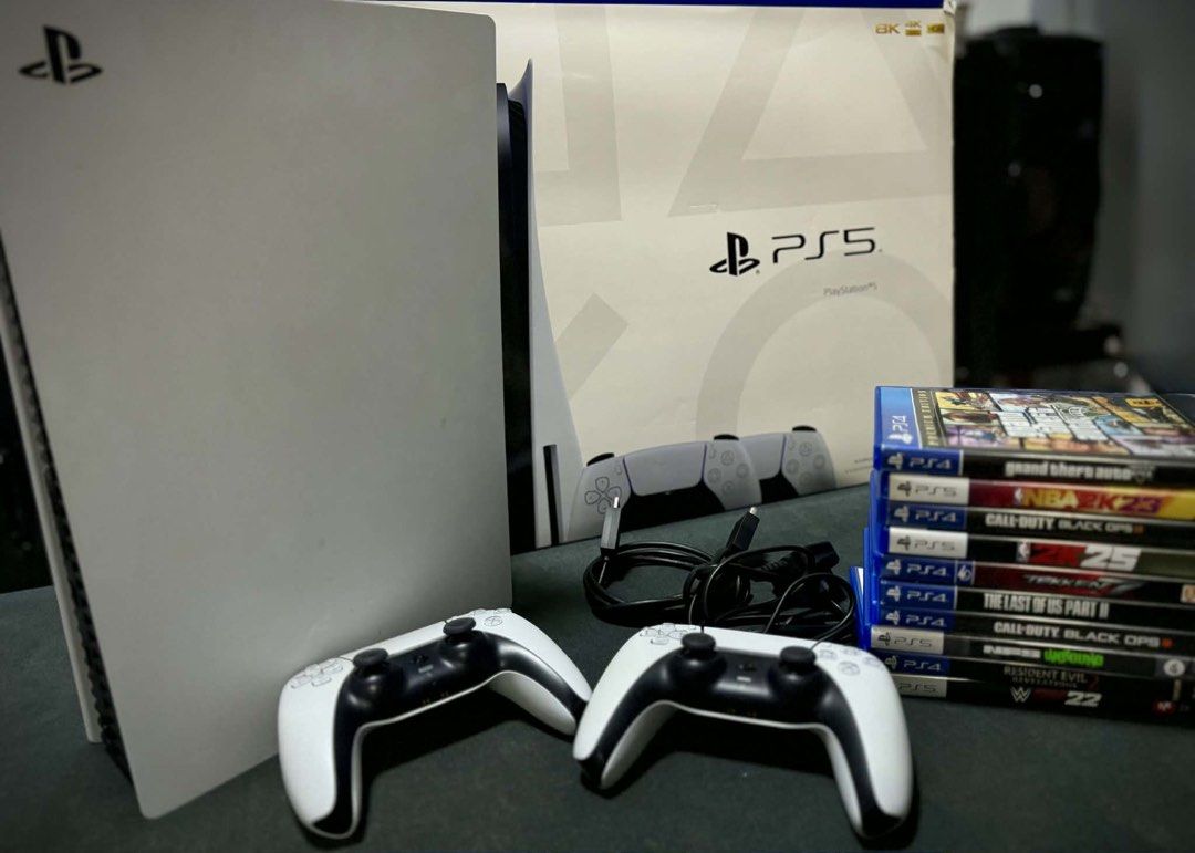 Sony PlayStation 5 Console with Games (Category: PlayStation) located in Caloocan City. Submitted by esonecars (Listing ID 1432968494, Image 3). Description: - Astro’s Playroom PS5 - Games included - Two controllers - Original box and cables included - With Receipt - Ready to play! Super good condition, mga 10x lang nagamit. .