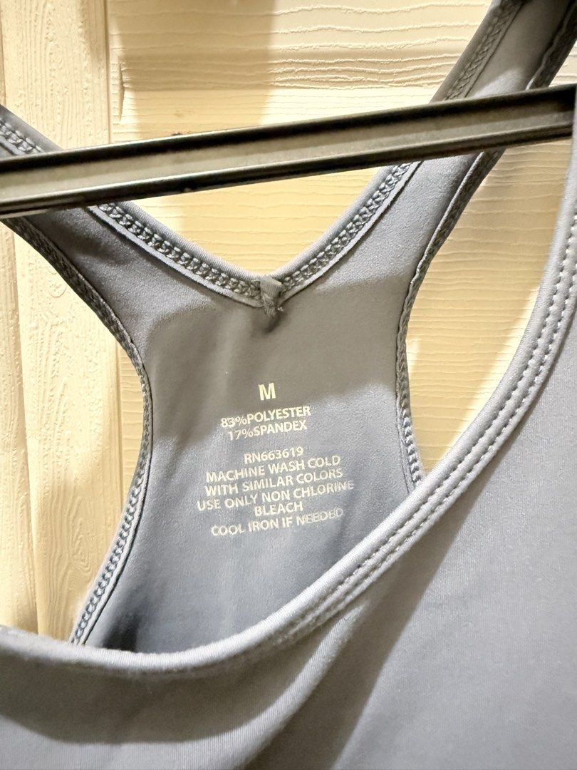 Sports Bra - Blue - Size M (Category: Activewear) located in San Juan City. Submitted by decluttering_0909 (Listing ID 1433000088, Image 2). Description: - Size: M but can fit up to semi large - from SM Surplus - 499 orig price - Maluwag sakin huhu .