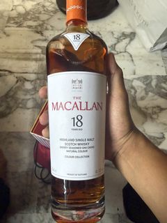 Macallan Double Cask 18 Year Old, American & European Sherry Seasoned Oak Cask, 43% whisky bottle