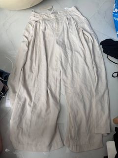 (Category: ) located in . Submitted by bahnmi_ (Listing ID 1432959603, Image 1). Description: .