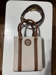 （分類：）位於 。 由 aw1960 提交（商品編號 1432817714，圖片 1）。簡介： 。
