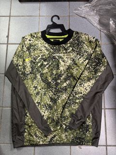 (Category: ) located in . Submitted by themajestythrift (Listing ID 1432838764, Image 1). Description: .