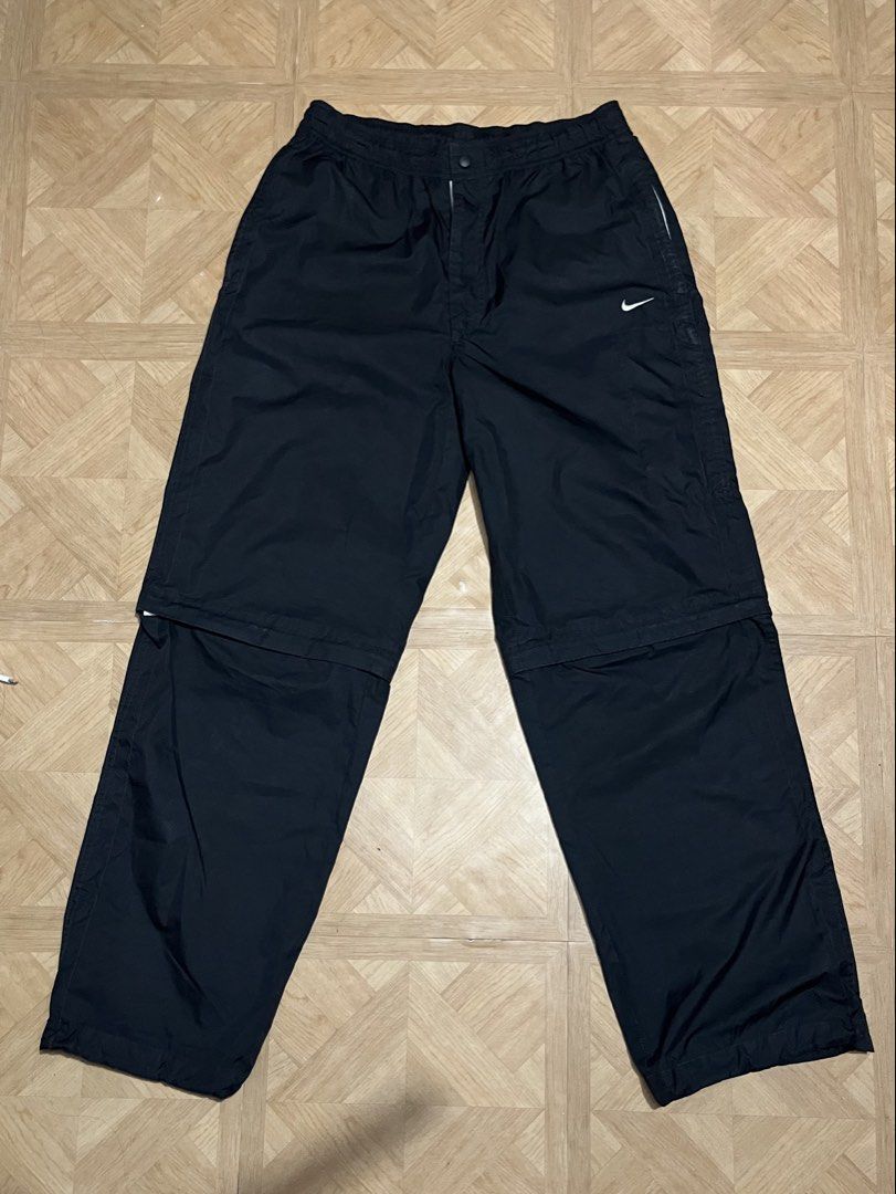Vintage Nike Track Pants (Category: Activewear) located in Batangas. Submitted by mi33k (Listing ID 1432851604, Image 1). Description: L 40 W 26-30 H 9.