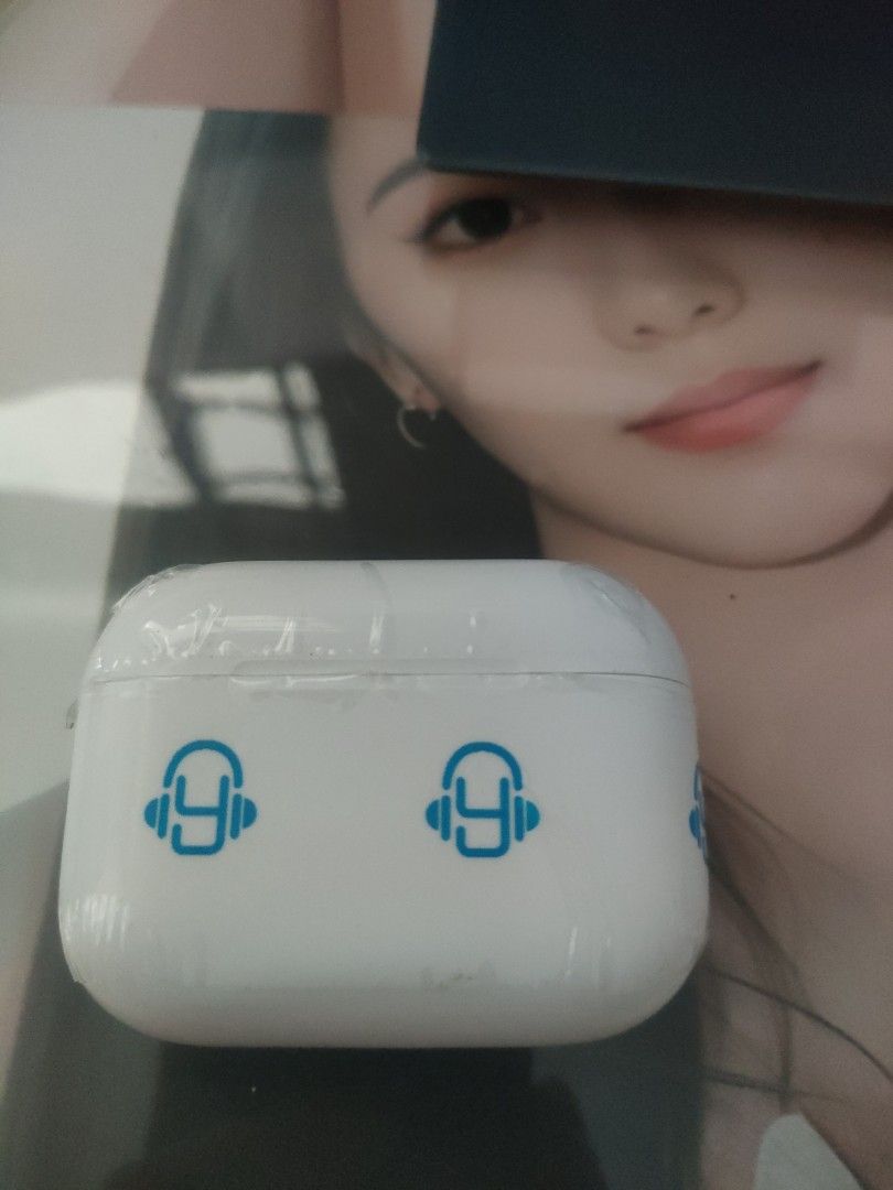 Wireless Earphones AirPods Pro 3
