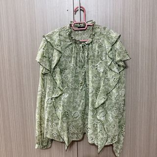(Category: ) located in . Submitted by oshpreloved (Listing ID 1432901976, Image 1). Description: .