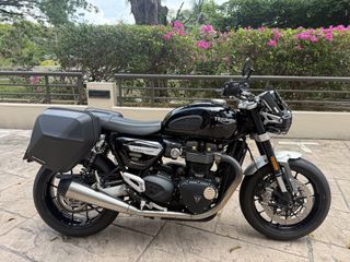 (Category: ) located in . Submitted by allkindsofbikes (Listing ID 1433118024, Image 1). Description: .