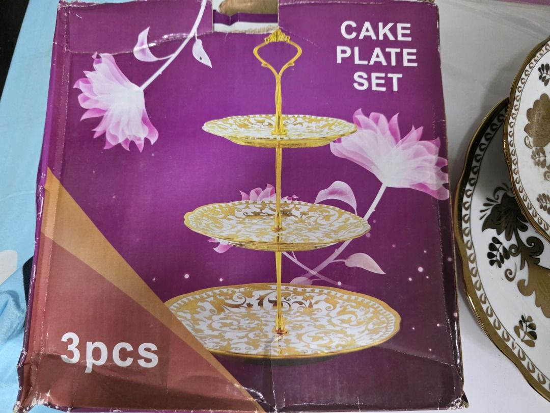 3-Tier Cake Plate Set - Gold and White459497187721891840