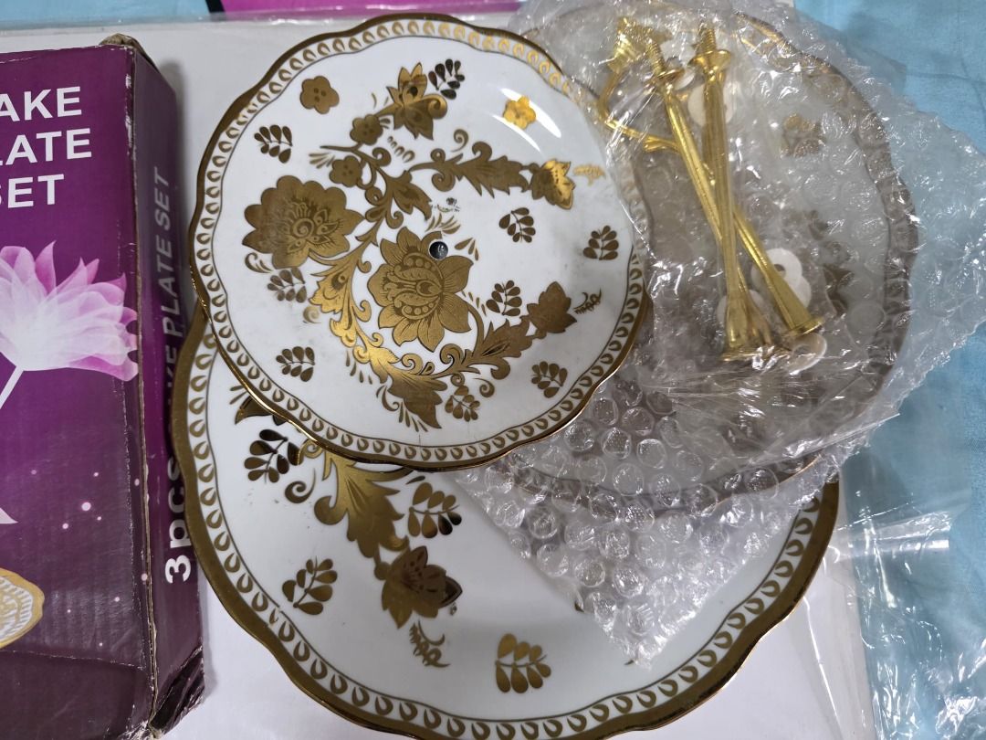3-Tier Cake Plate Set - Gold and White459497187721891841