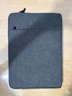 Gray Laptop Protective Case439648746126725120
