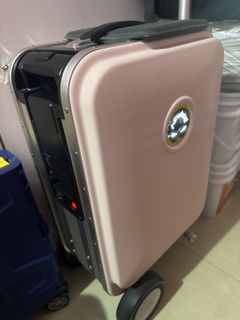 （分類：）位於 。 由 phoebew.872 提交（商品編號 1433049495，圖片 1）。簡介： 。