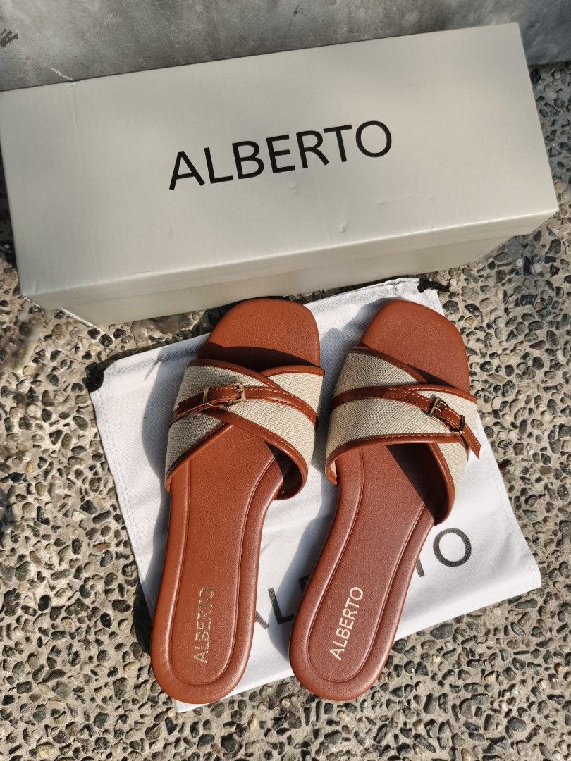 Alberto Sandals (Category: Flats & Sandals) located in San Fernando. Submitted by navarrosherilyn (Listing ID 1433065697, Image 2). Description: Brand New Alberto Sandals size: 41 location: san fernando, pampanga.