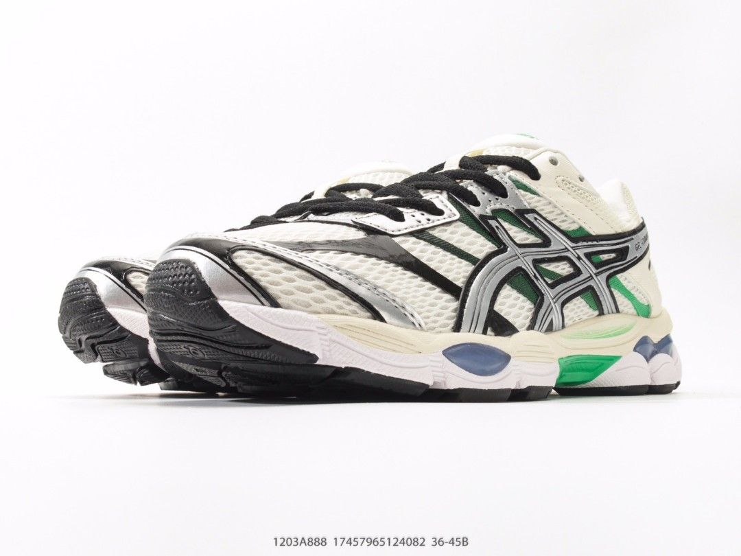 ASICS Gel-Cumulus 16 Beige Black shoes US 5 - US 11 (Category: Sneakers) located in Singapore. Submitted by outlet_sneakers_shop (Listing ID 1433011699, Image 3). Description: 🔥2 Pair for 10% discount ! 🏅Best price ! 🏆Best quality ! 😊Best service ! ✈️Fast delivery ! Pre Order: delivery around one week Other colors and design please PM to check ..
