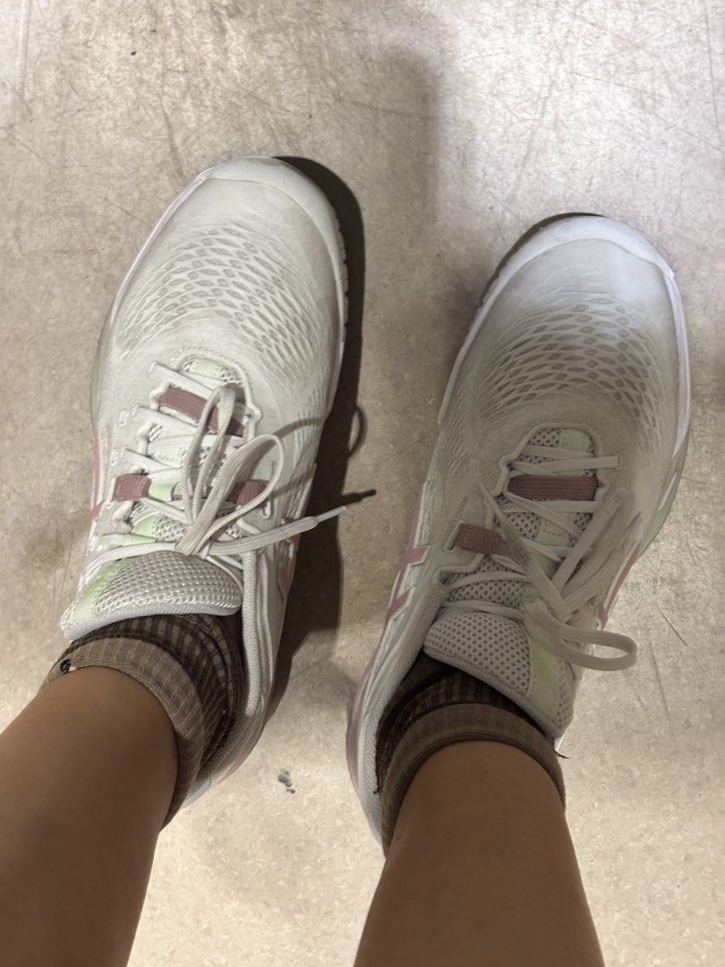 ASICS GEL-Resolution X Women's Tennis Shoes (Category: Sneakers) located in Singapore. Submitted by peyton (Listing ID 1433015436, Image 1). Description: - ASICS GEL-Resolution X tennis shoes - Gently used - White with pink accents - Comfortable and supportive for tennis - FIXED PRICE ONLY. Low-ballers be ignored. .