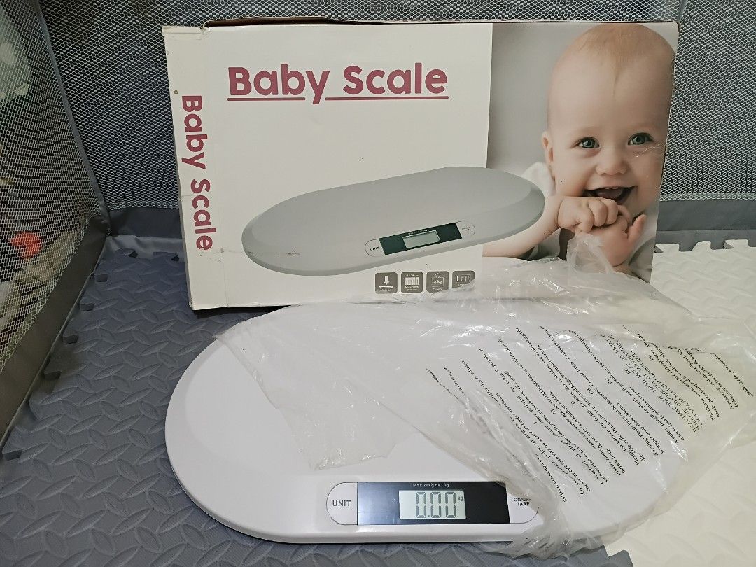 Baby Scale (Category: Baby Monitors) located in Taguig. Submitted by bii_410 (Listing ID 1433025301, Image 1). Description: Baby scale up to 20kg 2 pieces AAA battery Used only during newborn stage to monitor baby weight.