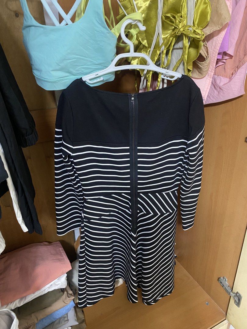 BCBG midi dress (Category: Dresses) located in Manila. Submitted by shopmyclosetdiaries (Listing ID 1433064796, Image 3). Description: rfs: not my style anymore .
