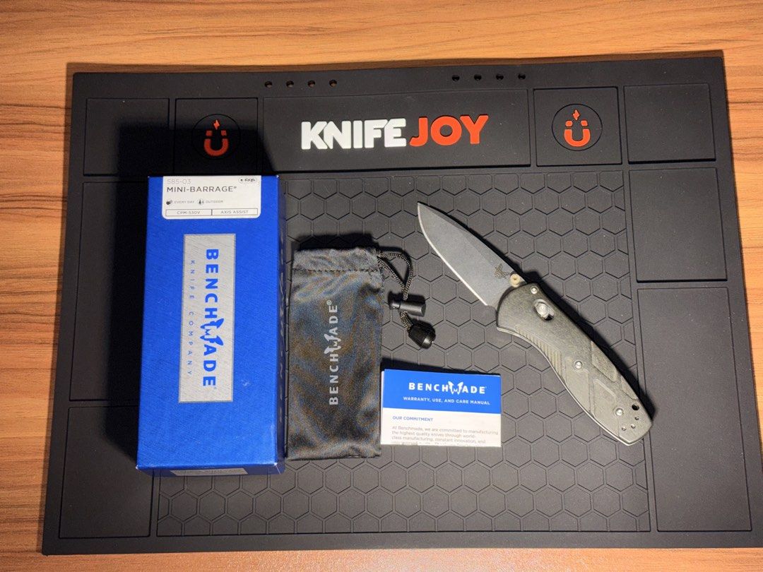 Benchmade Mini Barrage 585-03 semi automatic knife (Category: Knives & Chopping Boards) located in Quezon City. Submitted by techfindsmnl (Listing ID 1433198006, Image 2). Description: Benchmade Mini Barrage 585-03 semi automatic knife S30v blade - Benchmade Mini Barrage 585-03 semi-automatic knife. - Sleek design. - High-quality materials. - Perfect for everyday carry or collectors..