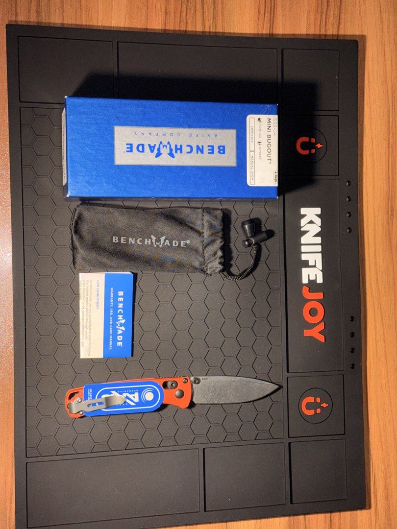 Benchmade Mini Bugout 533-04 Red handle (Category: Knives & Chopping Boards) located in Quezon City. Submitted by techfindsmnl (Listing ID 1433197801, Image 2). Description: Benchmade Mini Bugout 533-04 Red handle S30v Blade - Benchmade Mini Bugout 533-04 - Red handle - Includes original box, pouch, and paperwork - Meetup available at Congressional Ave, Quezon City.
