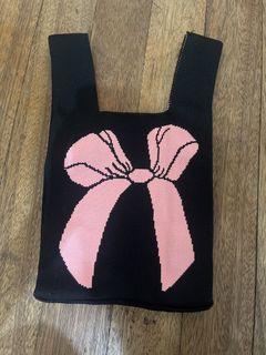(Category: ) located in . Submitted by louiseclothes (Listing ID 1433033431, Image 1). Description: .