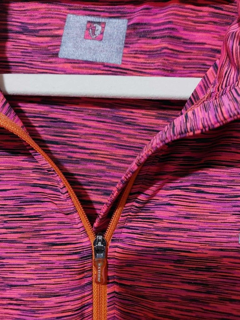 Black Yak Extreme Peak Zip-Up Top (Category: Activewear) located in Quezon City. Submitted by MA_finds014 (Listing ID 1433101593, Image 3). Description: - Pink and black patterned zip-up top - Half-zip closure with orange zipper - Black Yak logo on left chest - Extreme Peak logo on right sleeve - Short sleeves - High collar.
