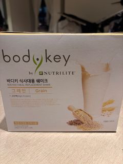 （分類：）位於 。 由 kaclay 提交（商品編號 1433142934，圖片 1）。簡介： 。