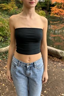 (Category: ) located in . Submitted by urclosetbae (Listing ID 1433039798, Image 1). Description: .