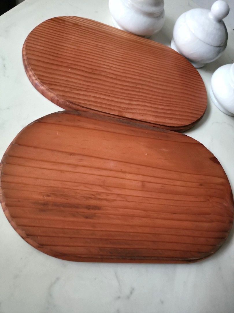 BUNDLE Local Marble Containers Wooden Tray (Category: Vases & Decorative Bowls) located in Quezon City. Submitted by happycheeeks (Listing ID 1422097873, Image 3). Description: 3 local Romblon Marble 2 wooden trays slightly used must take all LAST PRICE.