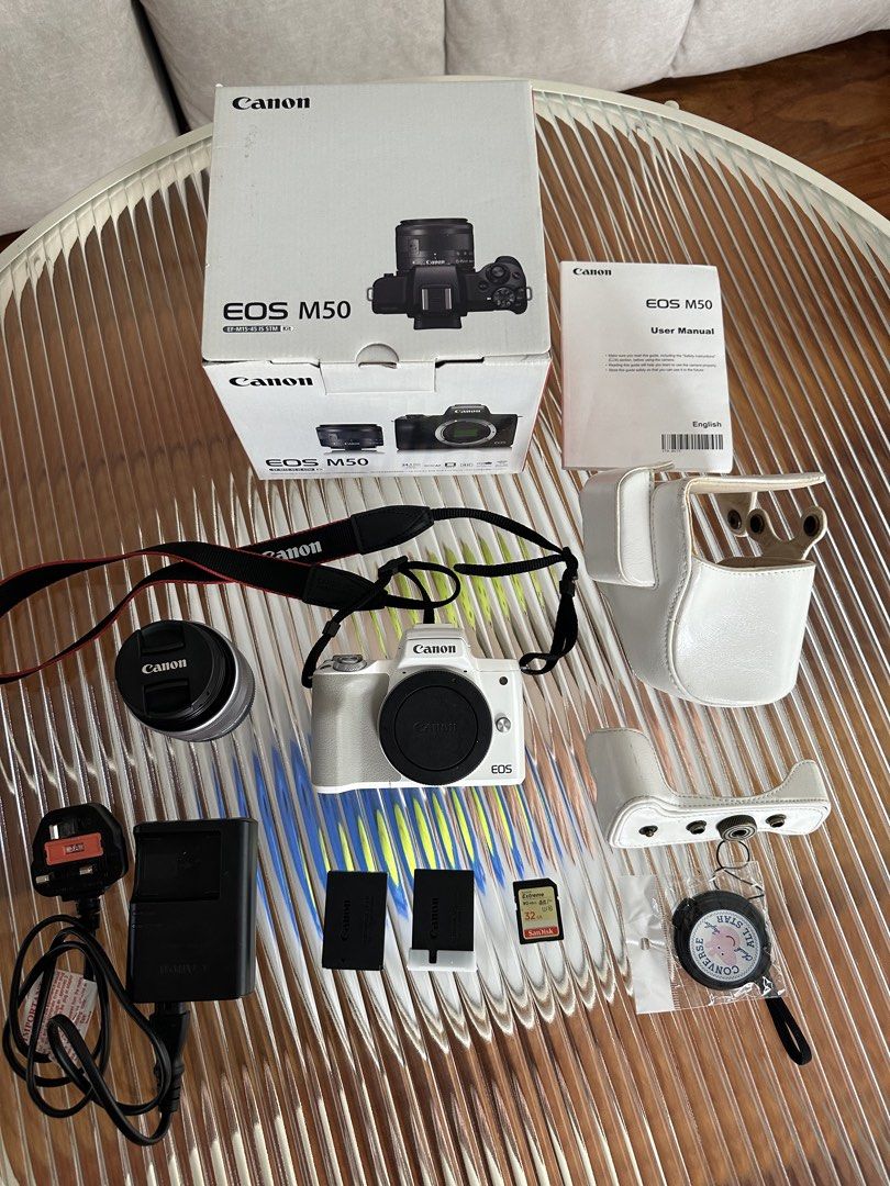 Canon EOS M50 Mark 1 White (Category: Cameras) located in Manila. Submitted by liangeanph (Listing ID 1433065634, Image 1). Description: ✨ canon m50 (white) — mint condition + complete set ✨ moving out my beloved cam 🤍 canon eos m50 in white — super clean, barely used, and honestly still feels brand new perfect for: 📸 travel diaries 🤍 outfit pics / ig dumps 🎥 soft vlogs + content days ⸻ 💭 condition • super mint (9.5/10) • no any issues • lad