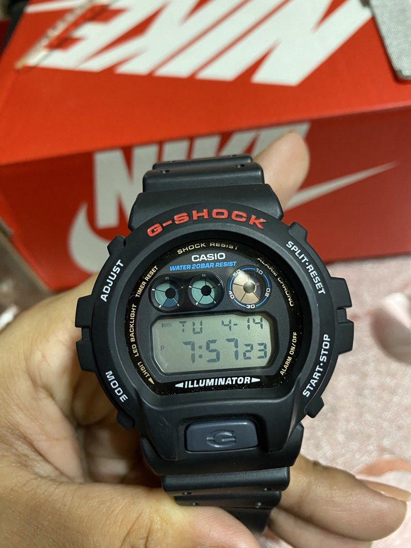Casio G-Shock DW-6900 (Category: Men's Watches) located in Lingayen. Submitted by rizzaairtsua6 (Listing ID 1433033654, Image 3). Description: - Casio G-Shock DW-6900 - Black resin strap - Digital display (day, date, time) - Illuminator backlight - Stainless steel back - Water resistant to 20 bar.