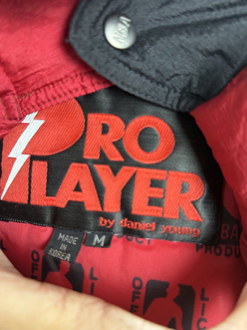 Chicago Bulls Pro player by Daniel Young RARE!!! (Category: Coats, Jackets and Outerwear) located in Carcar. Submitted by cl_grails2.0 (Listing ID 1433181483, Image 3). Description: This is a Very rare Piece by Daniel Young of Pro Player, it’s a very hard to find Jacket with no Flaws or Damage. Size is Medium but fits perfectly to Large. What are you waiting for Grab it now for a very limited time.