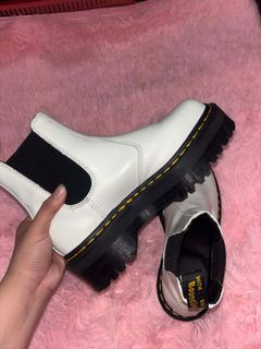 (Category: ) located in . Submitted by silvergem_96 (Listing ID 1433166134, Image 1). Description: .