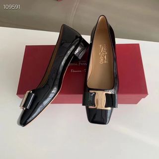(Category: ) located in . Submitted by comfyshoe (Listing ID 1433097294, Image 1). Description: .