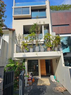 (Category: ) located in . Submitted by xiuling.g.zhang (Listing ID 1433172339, Image 1). Description: .