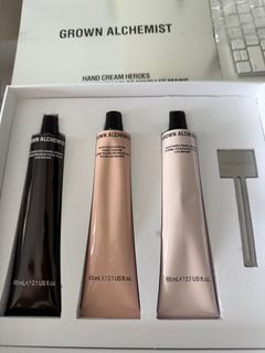 （分類：）位於 。 由 secondhand_90s 提交（商品編號 1433048609，圖片 1）。簡介： 。