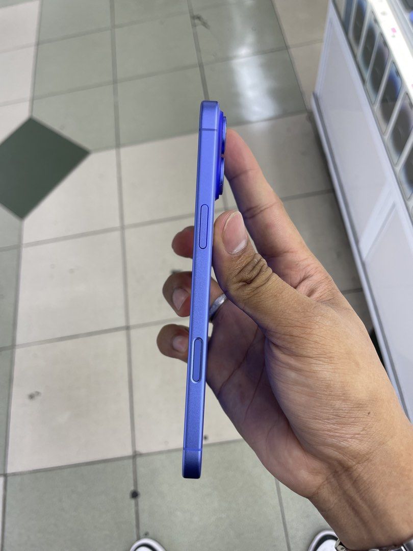 iPhone 16 Plus 512GB 93% BH HK VARIANT DUAL SIM OPENLINE NO ISSUE (Category: iPhone 16 Series) located in Manila. Submitted by benshop. (Listing ID 1433083409, Image 3). Description: ON HAND | TRADE/SWAP BenShop Price : 45,000 PHP ▫️On hand: iPhone 16 Plus ▫️512GB ▫️Openline/Factory unlocked ▫️Blue ▫️93% Batt health ▫️Ntc Local Variant ▫️All Features Working INCLUSIONS & FREEBIES: *CHARGER SET *CLEAR CASE *TEMPERED GLASS MODE OF TRANSACTION: ▫️ S