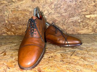 (Category: ) located in . Submitted by beymaddressshoes (Listing ID 1433015207, Image 1). Description: .